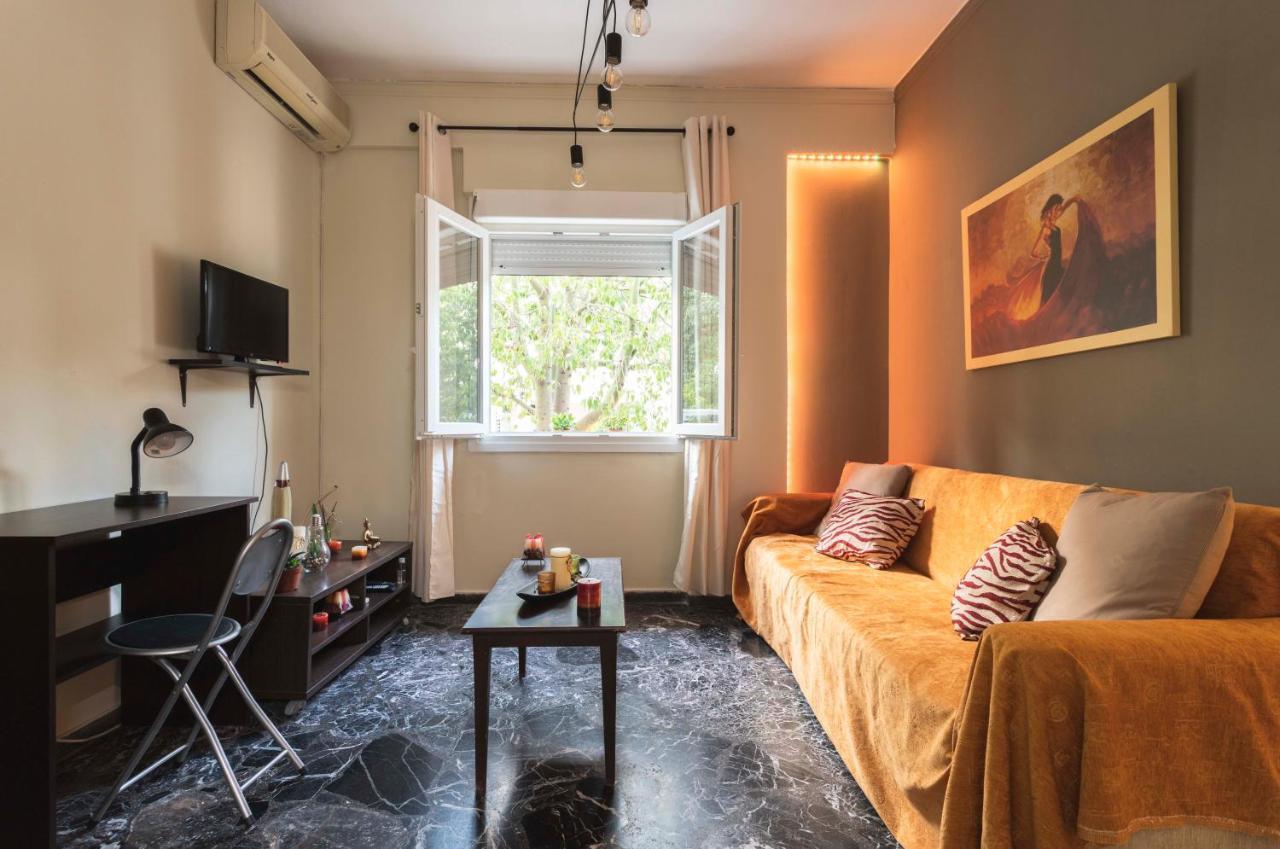 Lovely Small Apartment At Heraklion Center Екстериор снимка
